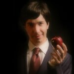 IСтив Постер